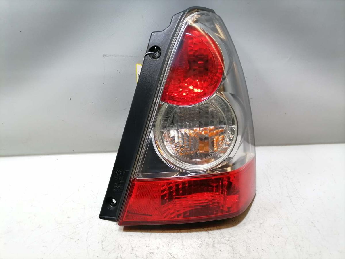 Subaru Forester SG original Rücklicht Rückleuchte Schlussleuchte rechts Facelift Bj.2007